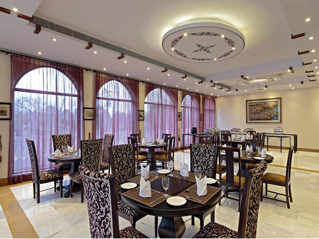 ทาไลบาห์ พาเลซ Hotel Amer ภายนอก รูปภาพ