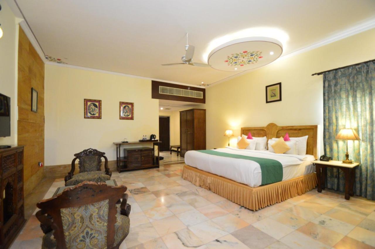 ทาไลบาห์ พาเลซ Hotel Amer ภายนอก รูปภาพ