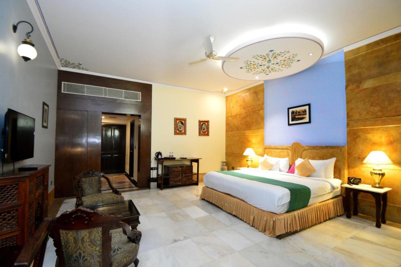 ทาไลบาห์ พาเลซ Hotel Amer ภายนอก รูปภาพ
