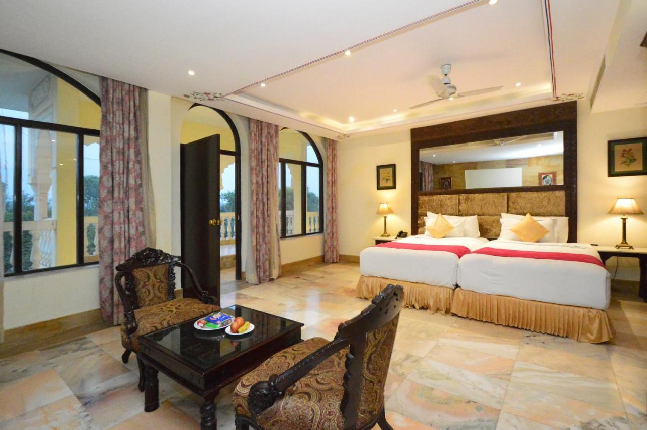 ทาไลบาห์ พาเลซ Hotel Amer ภายนอก รูปภาพ